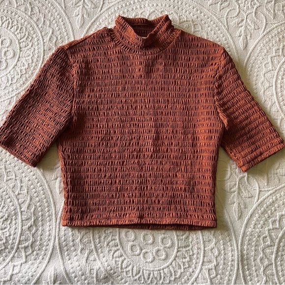 A.L.C.
Dana Smocked Mock Neck Top SIZE XS - Picture 6 of 10